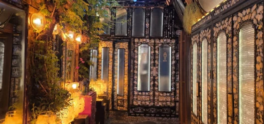 Korean BBQ near Gwanghwamun, Seoul: Hanok Grace with a Modern Hanok and Mother-of-Pearl Interior